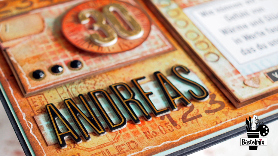 Schwarz goldene Thickers von American Crafts, die den Namen Andreas auf einer personalisierten Geburtstagslkarte bilden.