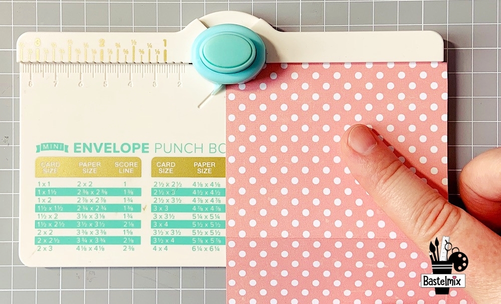 Geschenkkarten-Verpackung basteln mit dem Mini Envelope Punch Board